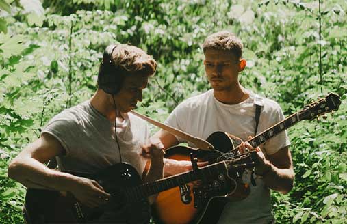 Duo of songwriters for hire at Casa Concert